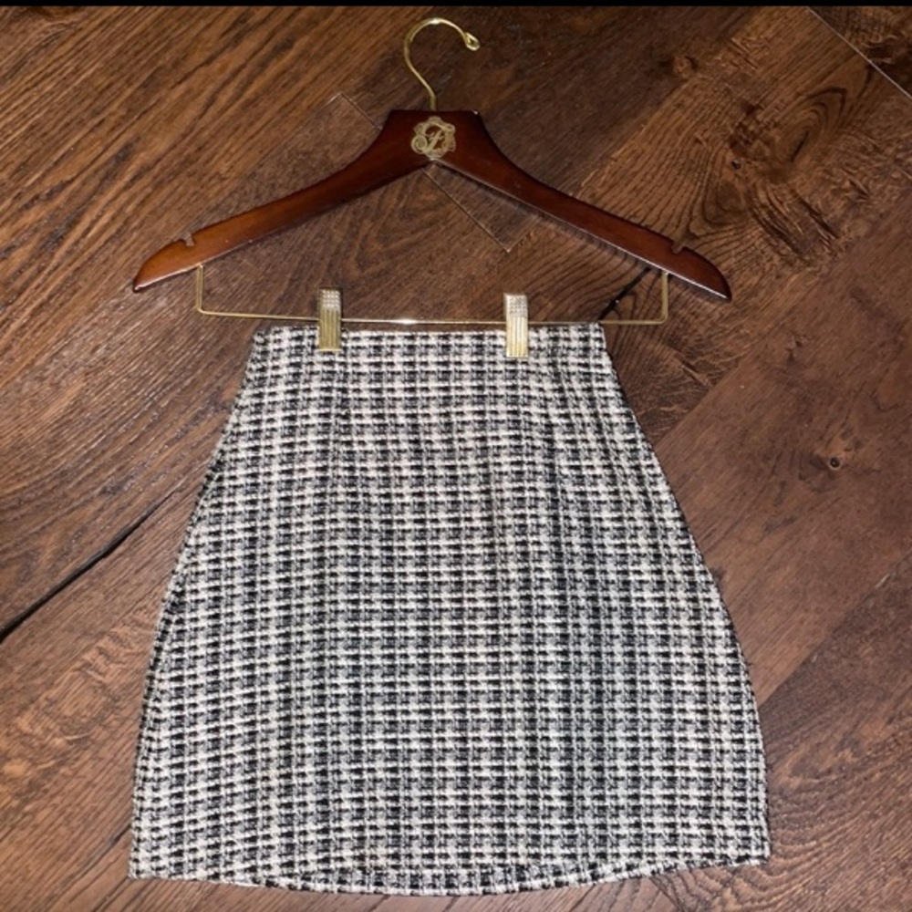 ARITZIA X BABATON tweed skirt